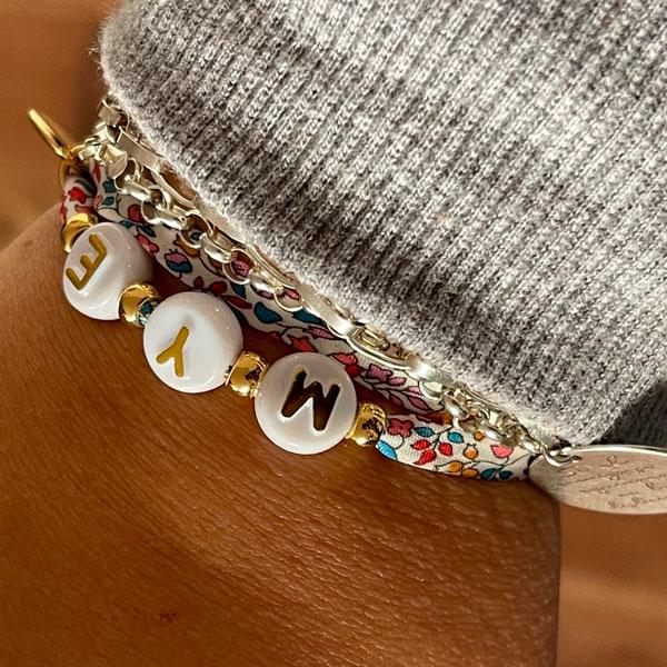 Pulsera LIBERTY LETTERS WHITE