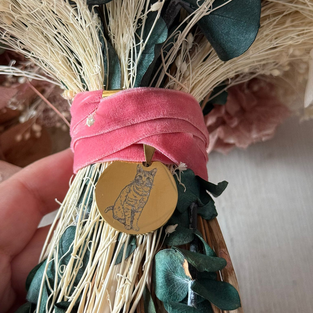 Medalla ramo Mascota con silueta perro